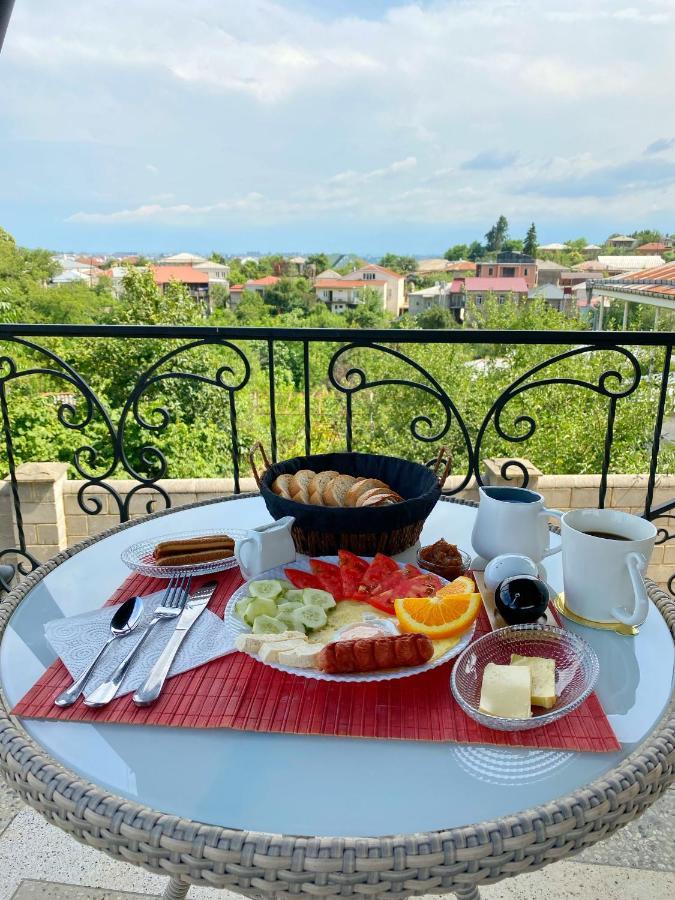 Hotel Orange Kutaiszi Kültér fotó