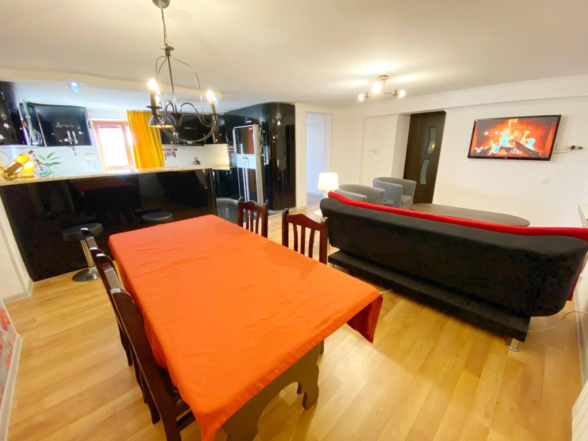Hotel Orange Kutaiszi Kültér fotó