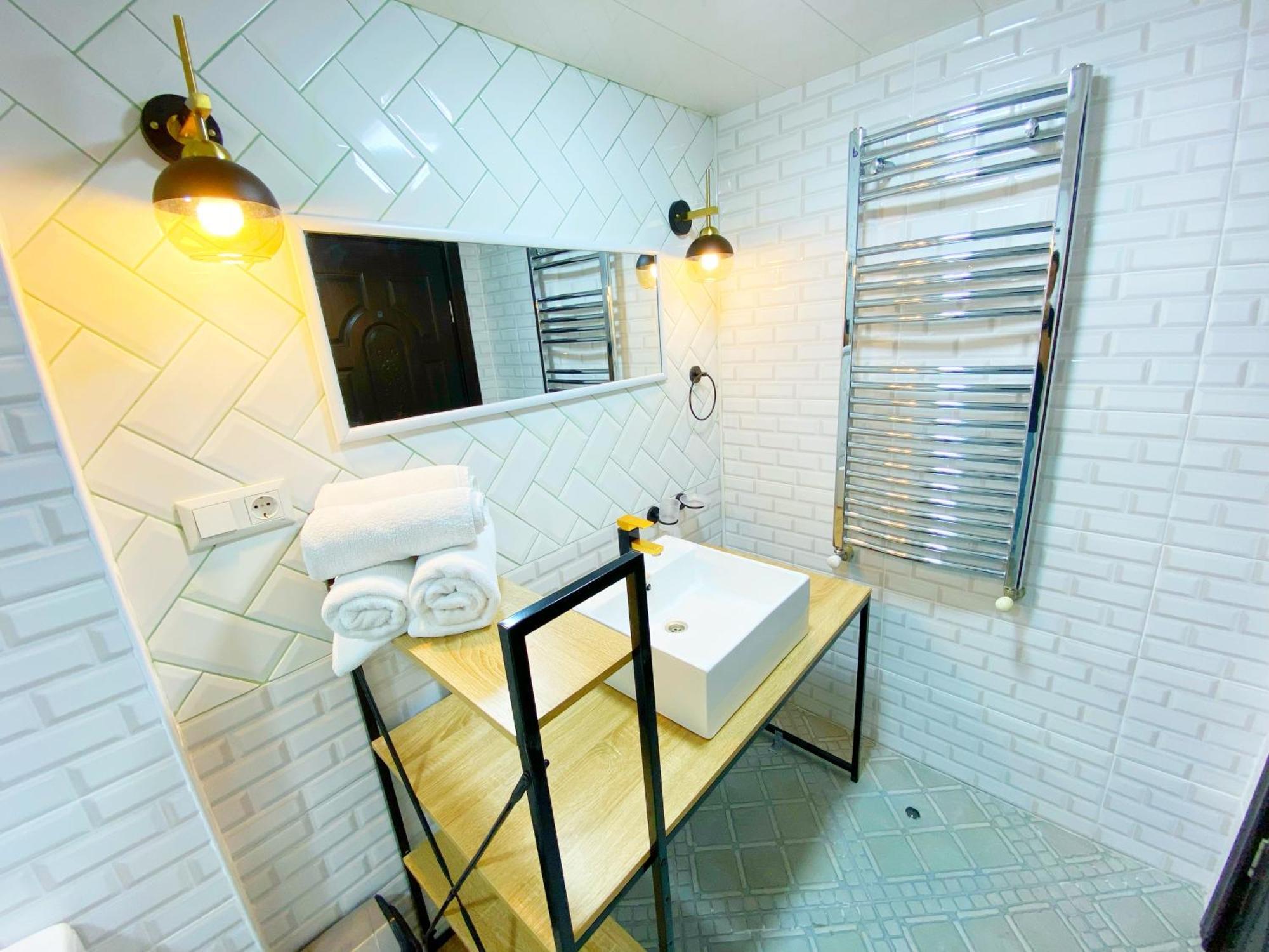 Hotel Orange Kutaiszi Kültér fotó