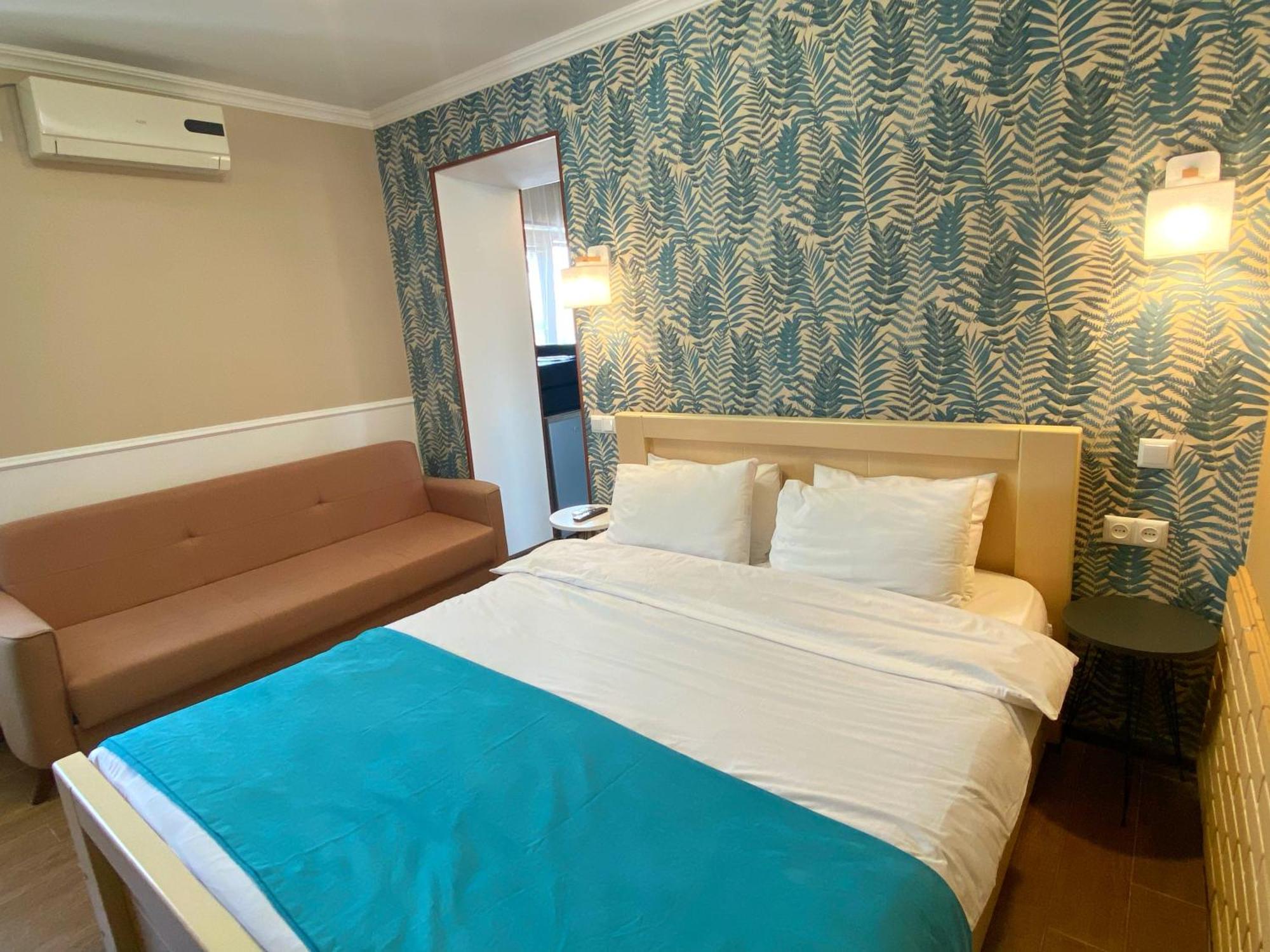 Hotel Orange Kutaiszi Kültér fotó