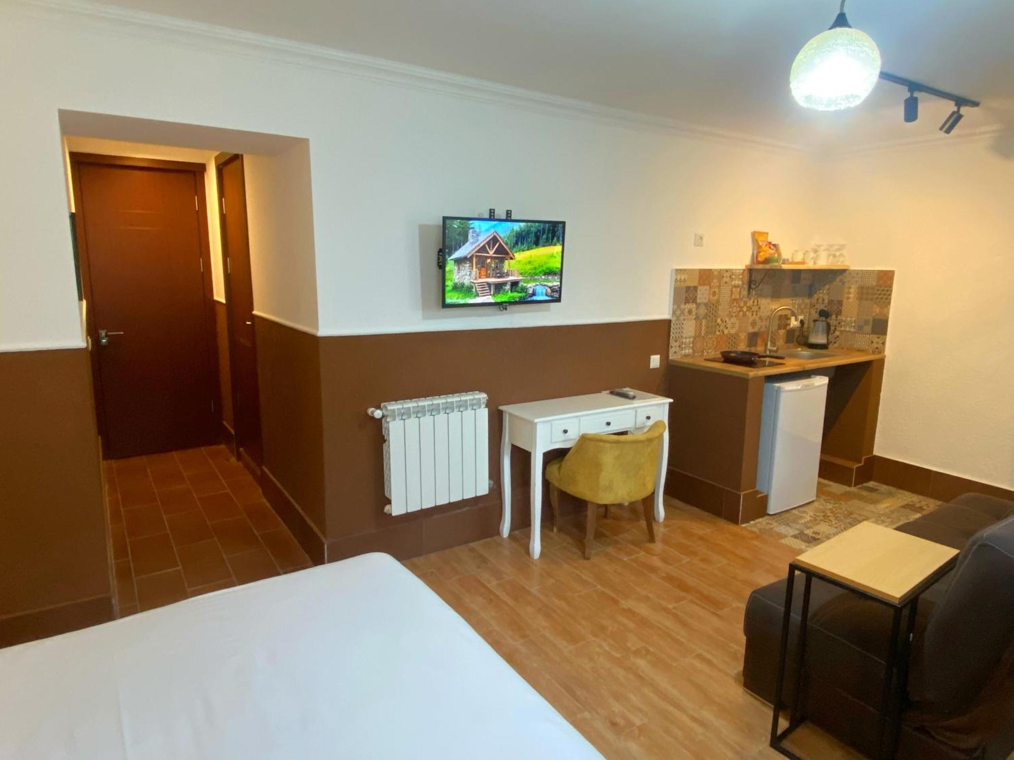 Hotel Orange Kutaiszi Kültér fotó