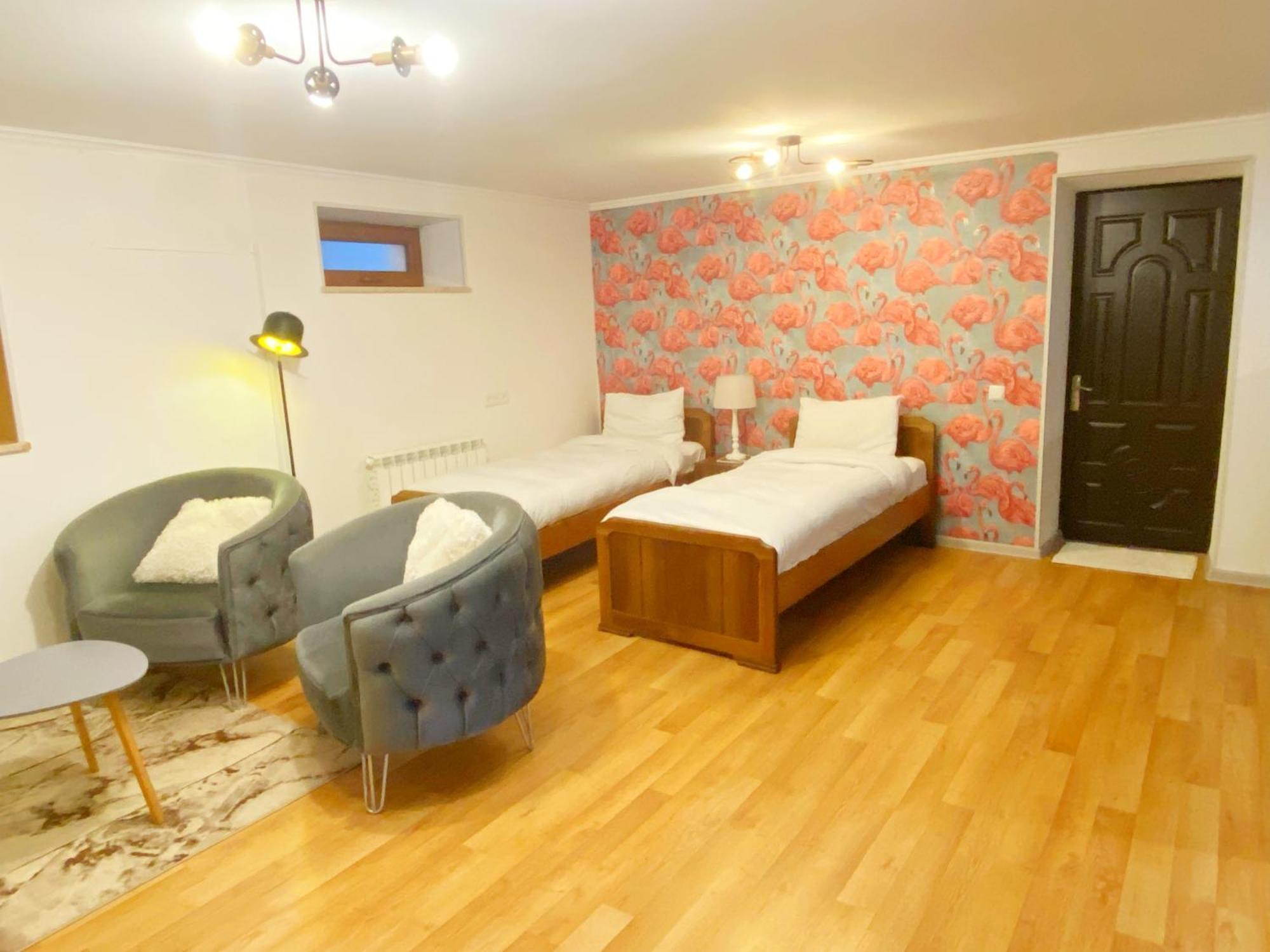 Hotel Orange Kutaiszi Kültér fotó
